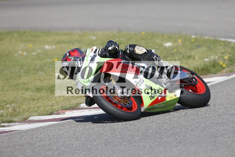 /10 20.04.2026  Pluess Moto Sport ADR/Freies Fahren/91